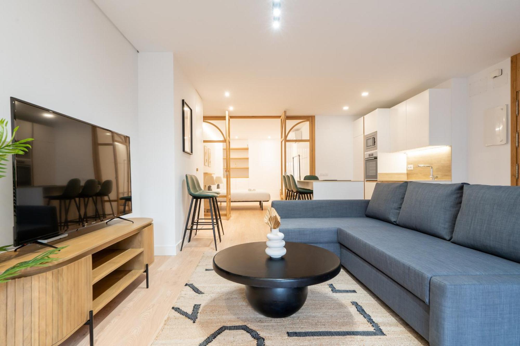 Apartamento De Lujo En Gran Via Apartment Madrid Bagian luar foto