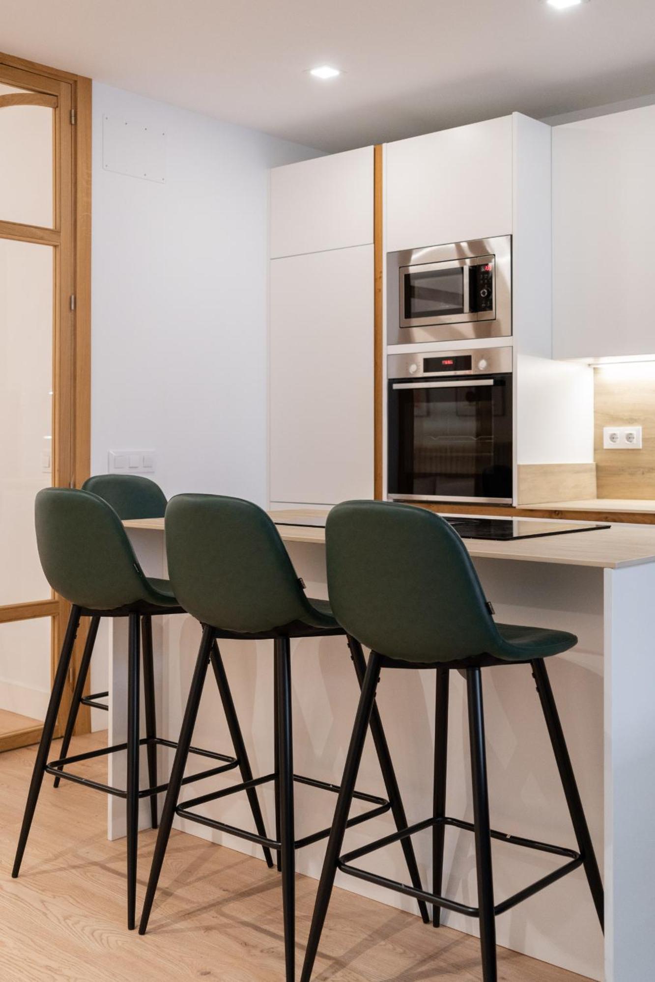 Apartamento De Lujo En Gran Via Apartment Madrid Bagian luar foto