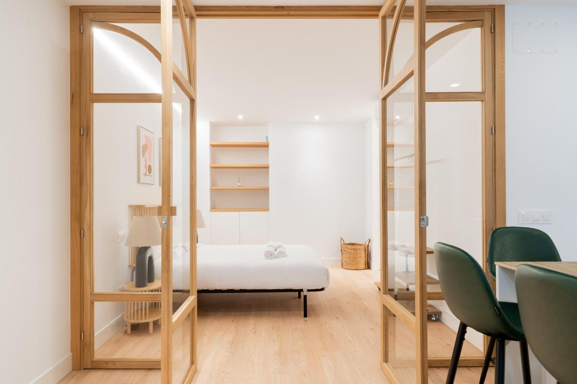 Apartamento De Lujo En Gran Via Apartment Madrid Bagian luar foto