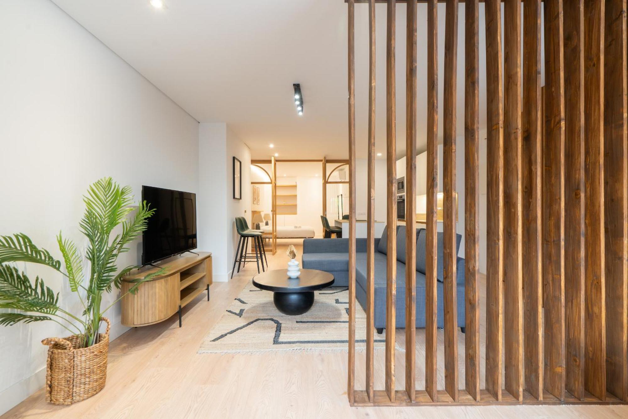 Apartamento De Lujo En Gran Via Apartment Madrid Bagian luar foto